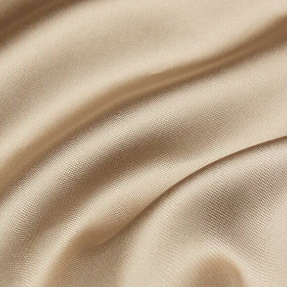 Ten NWT Aritzia Shimmer Satin Tube Dress Satin Look and Silk Feel Sz 12 - Picture 7 of 16